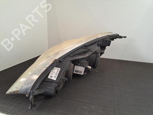 Right headlight PEUGEOT 407 (6D_) 2.0 HDi 135 (6DRHRH, 6DRHRE, 6DRHRG, 6DRHRJ) | BP28408546C29 