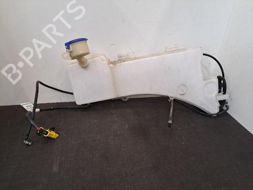 Windscreen washer tank PEUGEOT 3008 II SUV (MC_, MR_, MJ_, M4_) 1.5 BlueHDi 130 | BP28398981C113