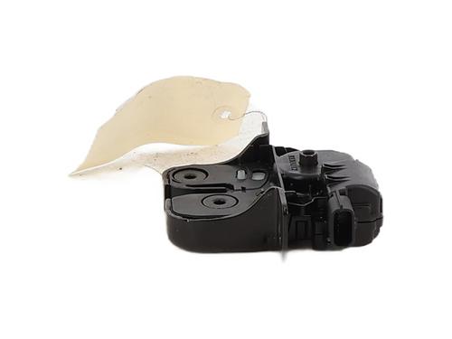 Used Tailgate lock RENAULT CAPTUR I (J5_, H5_) 1.5 dCi 90 (J5N4, J5M5, J5MW, J5M6, J5AL, J5AJ) (90 hp) 31376720