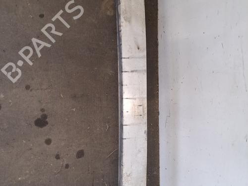 Used Front bumper reinforcement Front bumper reinforcement 29711856 29711856