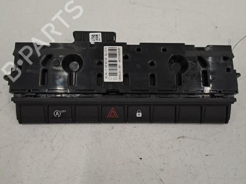 Used Warning switch Warning switch RENAULT CLIO V (B7_) 1.0 SCe 75 (B7M5) (72 hp) 28396296 28396296