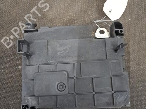 Fuse box CITROËN C4 II (NC_) 1.6 BlueHDi 120 | BP30619085E1