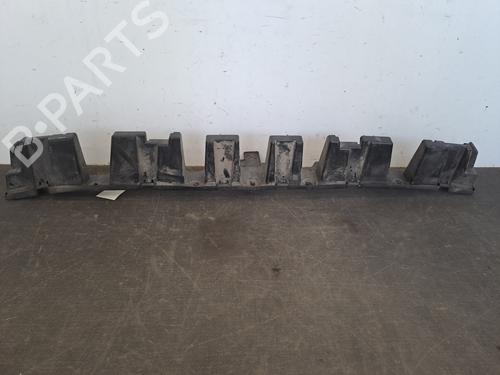 Rear bumper bracket FORD KUGA II (DM2) 2.0 TDCi | BP28403840C159 