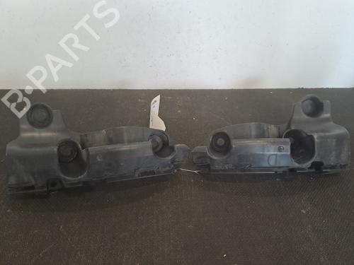 Used Rear bumper bracket PEUGEOT 308 II (LB_, LP_, LW_, LH_, L3_) 1.6 BlueHDi 120 (120 hp) 28406304