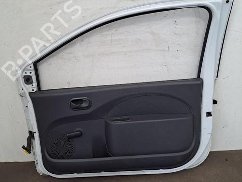 Used Right front door Right front door 37748890 37748890