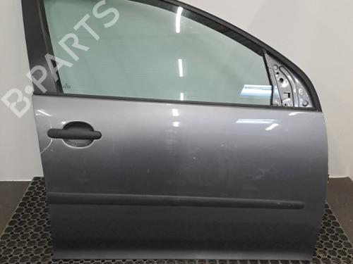 Used Right front door VW GOLF V (1K1) 2.0 SDI (75 hp) 28404454