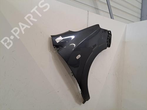 Used Right front fenders Right front fenders 37163989 37163989