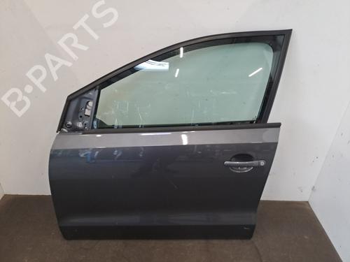 Used Left front door VW POLO V (6R1, 6C1) 1.6 TDI (90 hp) 28599979