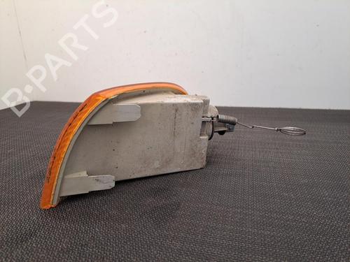 Blinklys fortil højre FIAT PUNTO (176_) 60 1.2 (176AP, 176AR, 176AQ, 176BB) (60 hp) 28393511