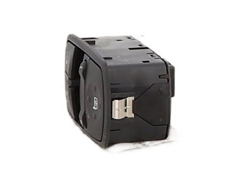 Used Left front window switch Left front window switch OPEL CORSA D (S07) 1.2 LPG (L08, L68) (80 hp) 33476028 33476028