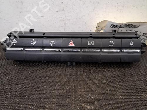 Warning switch PEUGEOT 5008 (0U_, 0E_) 1.6 HDi | BP28403246I22 - Image 4