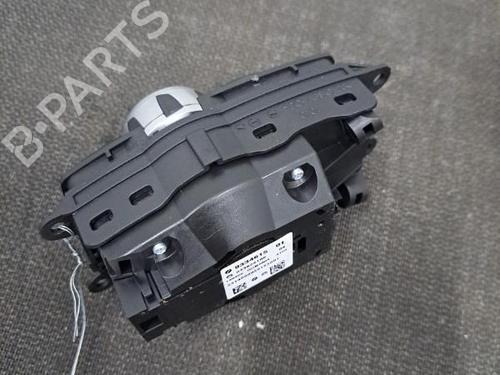 Switch BMW Z4 Roadster (E89) sDrive 28 i | BP28396213I30 
