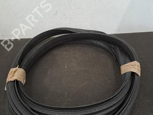 rubber-door-seal-renault-clio-v-b7_-2019-28397669 main image
