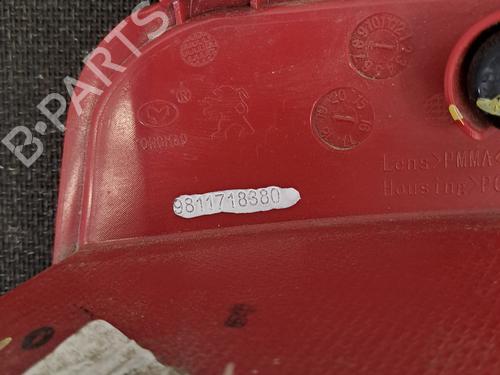 rear-fog-light-citroen-c5-aircross-a_-2018-30329155 main image