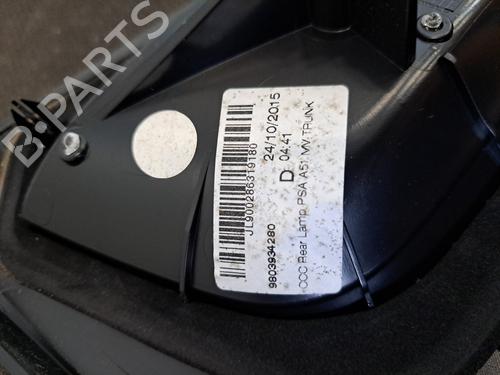 right-tailgate-light-citroen-c3-ii-sc_-2009-28389399 main image