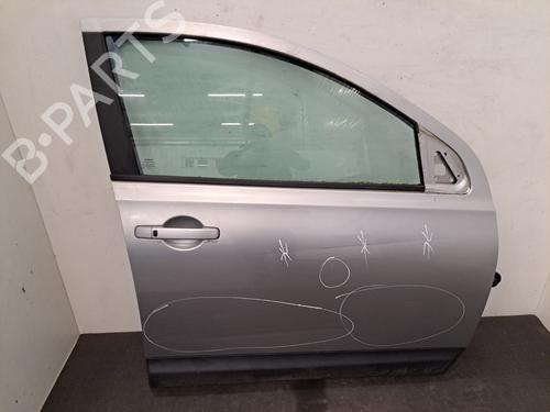 Used Right front door NISSAN QASHQAI I (J10, NJ10) 2.0 dCi All-wheel Drive (150 hp) 28403501