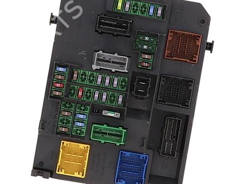 Fuse box CITROËN C4 II (NC_) 1.4 VTi 95 (NC8FP0) | BP36395376E1 - Image 4