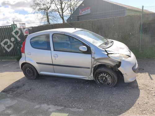 Used Parts PEUGEOT 107 (PM_, PN_) 1.0 4738288