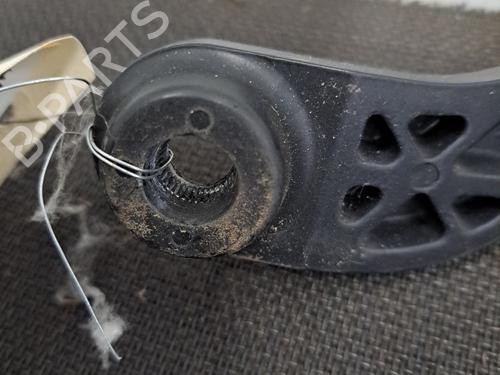 front-windshield-wiper-arm-ford-ecosport-2011-2012-2013-2014-2015-2016-2017-2018-2019-2020-2021-2022-28392596 main image