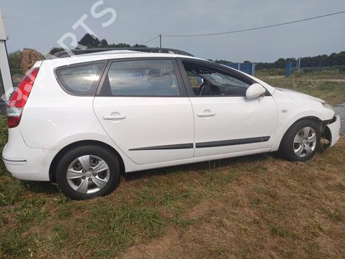 Right taillight HYUNDAI i30 Estate (FD) 1.6 CRDi | BP30126041C35 