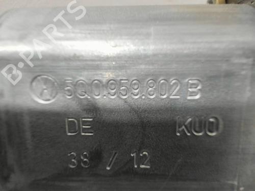 Left front window motor AUDI A3 (8V1, 8VK) 2.0 TDI | BP28399512E21 - Image 2