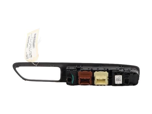 Used Left front window switch Left front window switch RENAULT CAPTUR I (J5_, H5_) 1.3 TCe 150 (J5NK, J5JS) (150 hp) 36369001 36369001