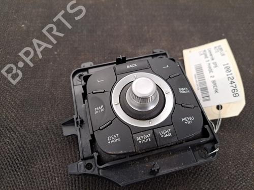 Spak kontakt RENAULT MEGANE III Grandtour (KZ0/1) 1.5 dCi (KZ09, KZ0D, KZ1G, KZ29, KZ14, KZ1W, KZ10, KZ1F,... (110 hp) 28401474