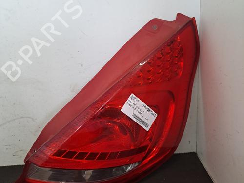 Achterlicht rechts FORD FIESTA VI (CB1, CCN) 1.4 TDCi (70 hp) 31048924