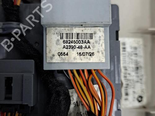 Used Interior roof light Interior roof light JEEP CHEROKEE (KL) 2.2 CRD 4x4 (200 hp) 28391029 28391029