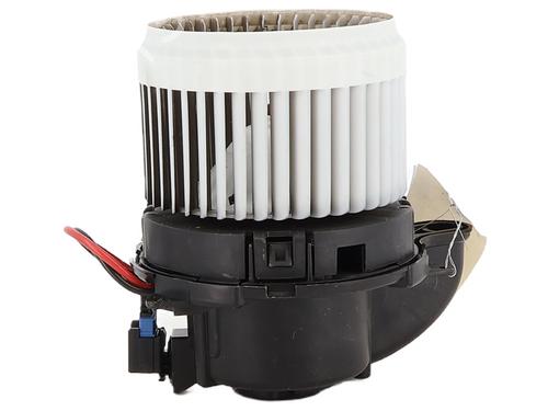 Used Heater blower motor Heater blower motor RENAULT ZOE (BFM_) ZOE (BFMC, BFMD) (136 hp) 32451600 32451600