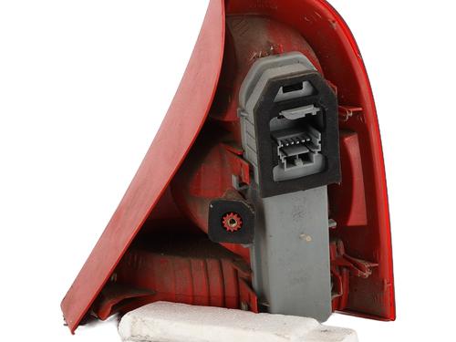 Venstre Baklys Venstre Baklys RENAULT CLIO II (BB_, CB_) 1.4 16V (B/CB0P, BB13) (98 hp) 32187768 32187768