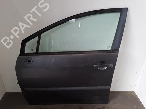 Used Left front door TOYOTA COROLLA Verso (ZER_, ZZE12_, R1_) 2.2 D-4D (AUR10_, AUR10R) (136 hp) 28694820