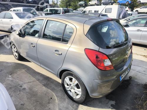 Left front fog light OPEL CORSA D (S07) 1.2 (L08, L68) | BP30148531C30