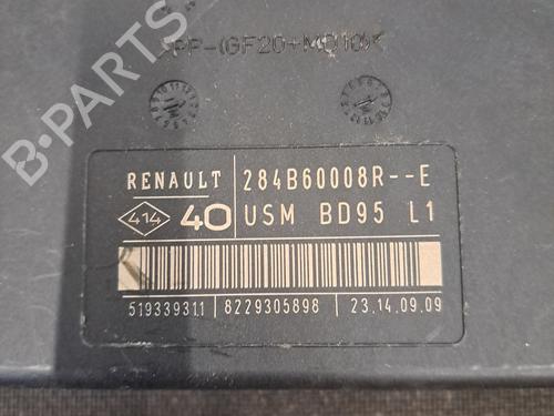 Used Fuse box Fuse box RENAULT MEGANE III Coupe (DZ0/1_) 1.4 TCe (DZ0F, DZ1V) (131 hp) 30171622 30171622