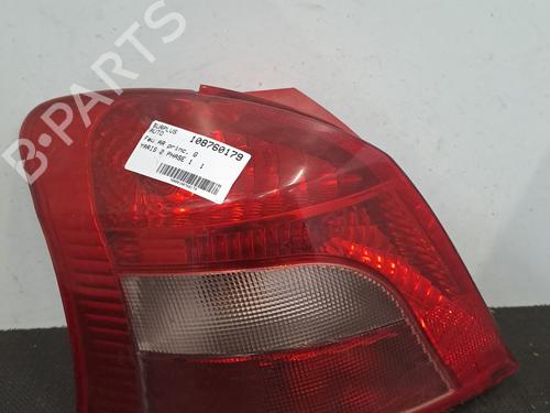Used Left taillight TOYOTA YARIS (_P9_) 1.0 VVT-i (KSP90_, KSP90R) (69 hp) 28392102