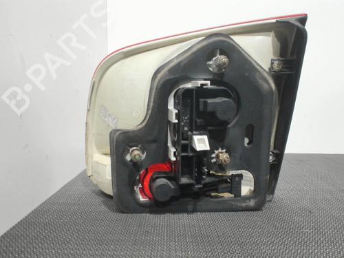 Used Left tailgate light Left tailgate light VW TOUAREG (7LA, 7L6, 7L7) 5.0 V10 TDI (313 hp) 28410652 28410652