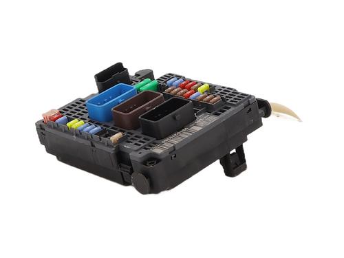 Fuse box CITROËN C4 Picasso II 1.2 THP 130 | BP35990967E1 - Image 2