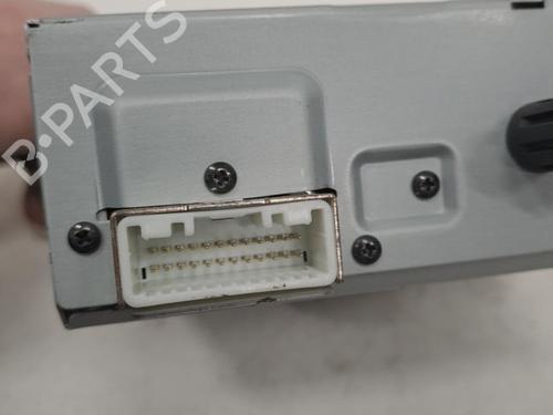 Used Radio RENAULT LAGUNA III (BT0/1) 2.0 dCi (BT01, BT08, BT09, BT0E, BT0K, BT12, BT1C, BT1D,... (150 hp) 28402108