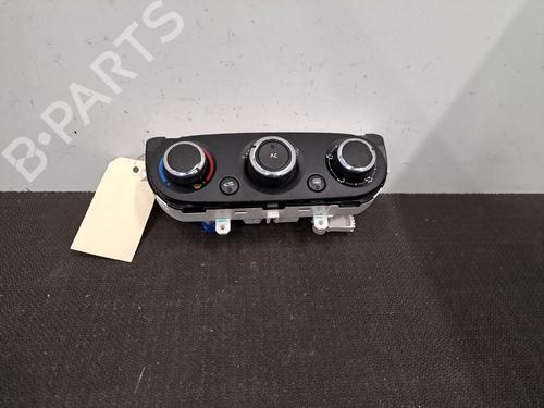 Commande Chauffage RENAULT CLIO IV Grandtour (KH_) 1.5 dCi 90 (KHN3, KHN4) (90 hp) 28392876