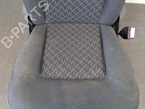 Used Right front seat RENAULT KANGOO Express (FW0/1_) 1.5 dCi 90 (FW0G, FW05, FW08, FW11) (90 hp) 28402640