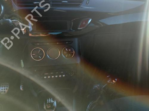 Brugte CITROËN DS3 (SA_) 1.4 VTi 95 4933957