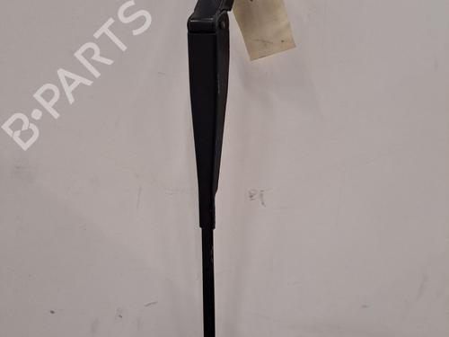 Used Front windshield wiper arm AUDI A3 Sportback (8VA, 8VF) 2.0 TDI (150 hp) 29560567