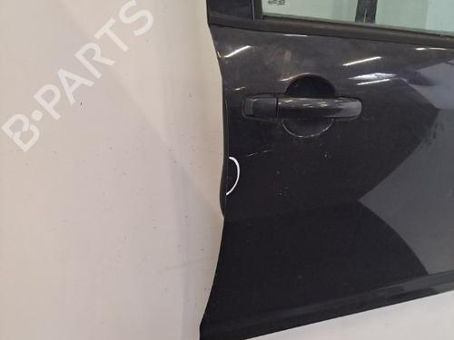 right-front-door-suzuki-swift-iii-mz-ez-2005-28409732 main image