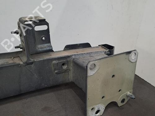 Used Front bumper reinforcement Front bumper reinforcement 36834944 36834944
