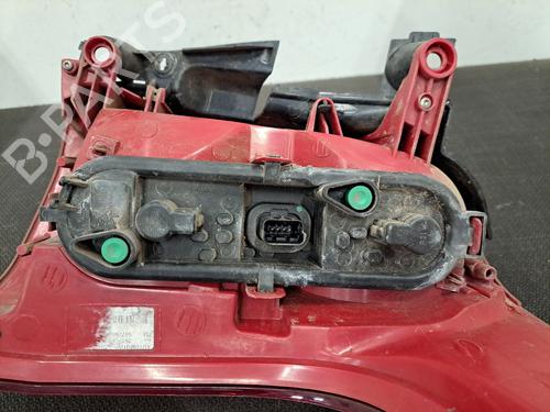 Left taillight PEUGEOT 5008 (0U_, 0E_) 1.6 HDi | BP28398338C34