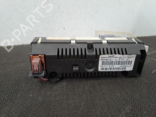 Used Display monitor Display monitor PEUGEOT 207 (WA_, WC_) 1.4 HDi (68 hp) 28392031 28392031