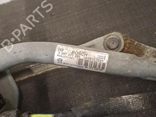 Used Front wiper motor PEUGEOT 208 I (CA_, CC_) 1.4 HDi (68 hp) 28401984