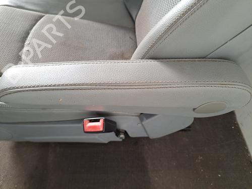 Left front seat MERCEDES-BENZ VIANO (W639) CDI 2.2 (639.711, 639.713, 639.811, 639.813, 639.815) | BP28404119C15 - Image 5