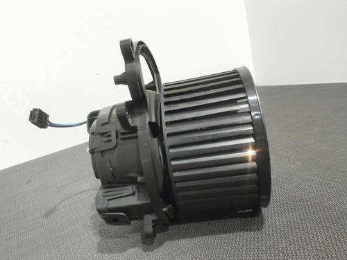 Heater blower motor RENAULT MEGANE IV Hatchback (B9A/M/N_) 1.2 TCe 130 (B9MR) | BP28410543M62 - Image 6