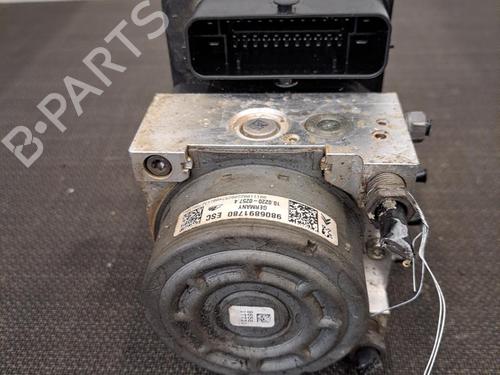 ABS Bremseaggregat PEUGEOT 208 I (CA_, CC_) 1.4 HDi (68 hp) 28402852